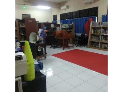 PENYEMPROTAN DISINFEKTAN 