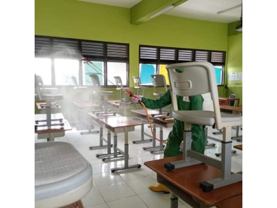 PENYEMPROTAN DISINFEKTAN 
